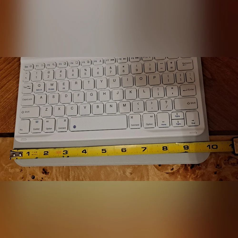 ⌨️ Wireless Keyboard Case - Picture 11 of 12